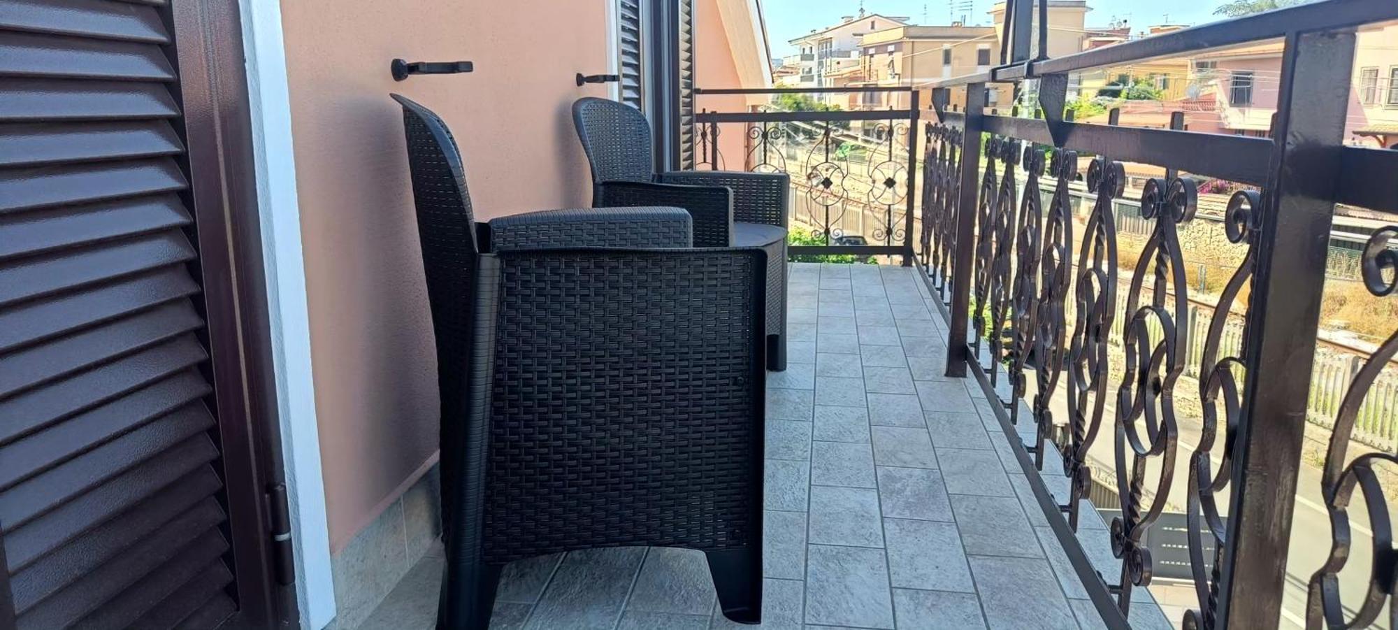 La Mansarda Di Andrew Villa Ciampino Buitenkant foto